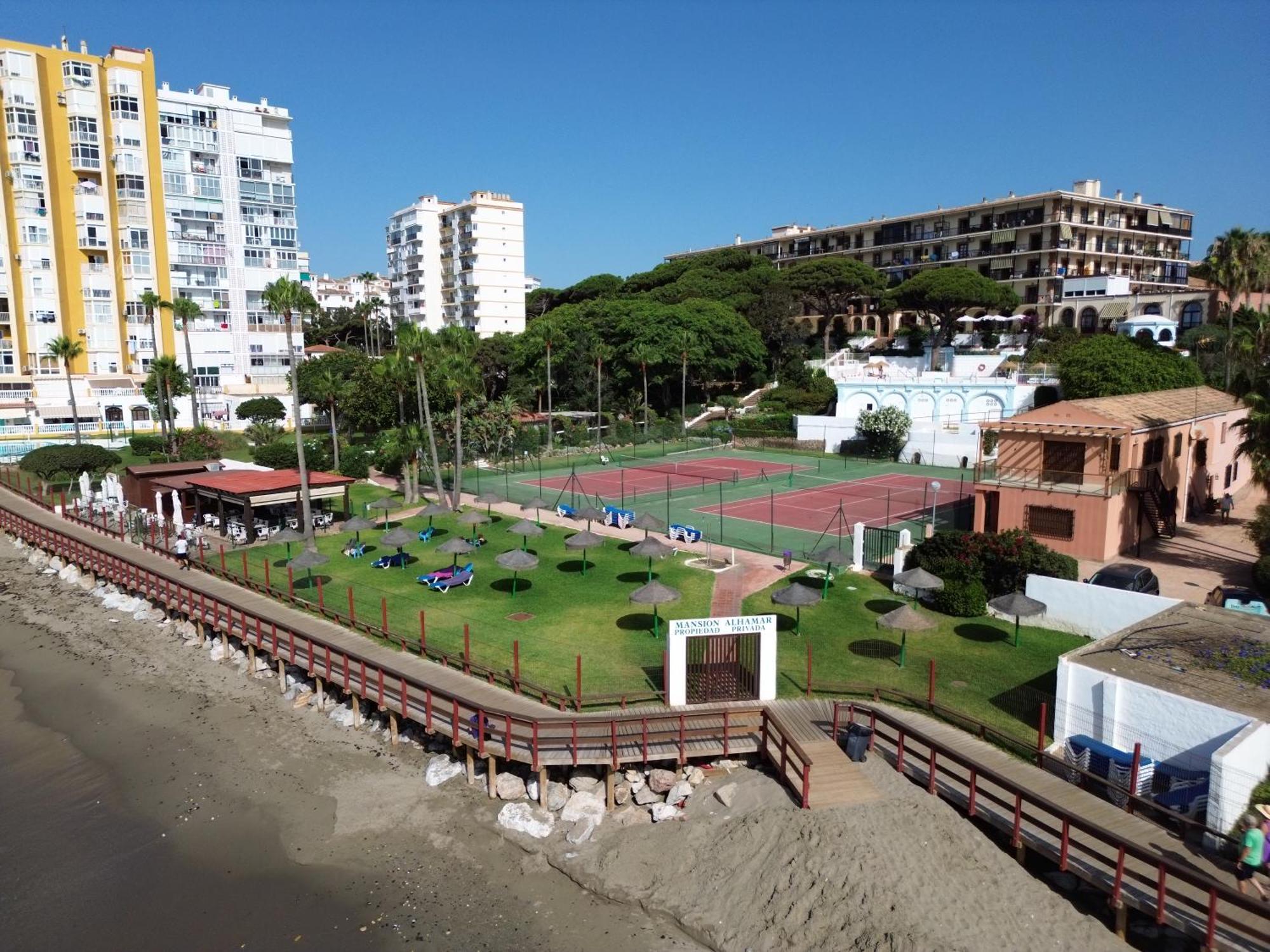 Alhamar Apartment Beachfront In Calahonda Sitio de Calahonda Buitenkant foto